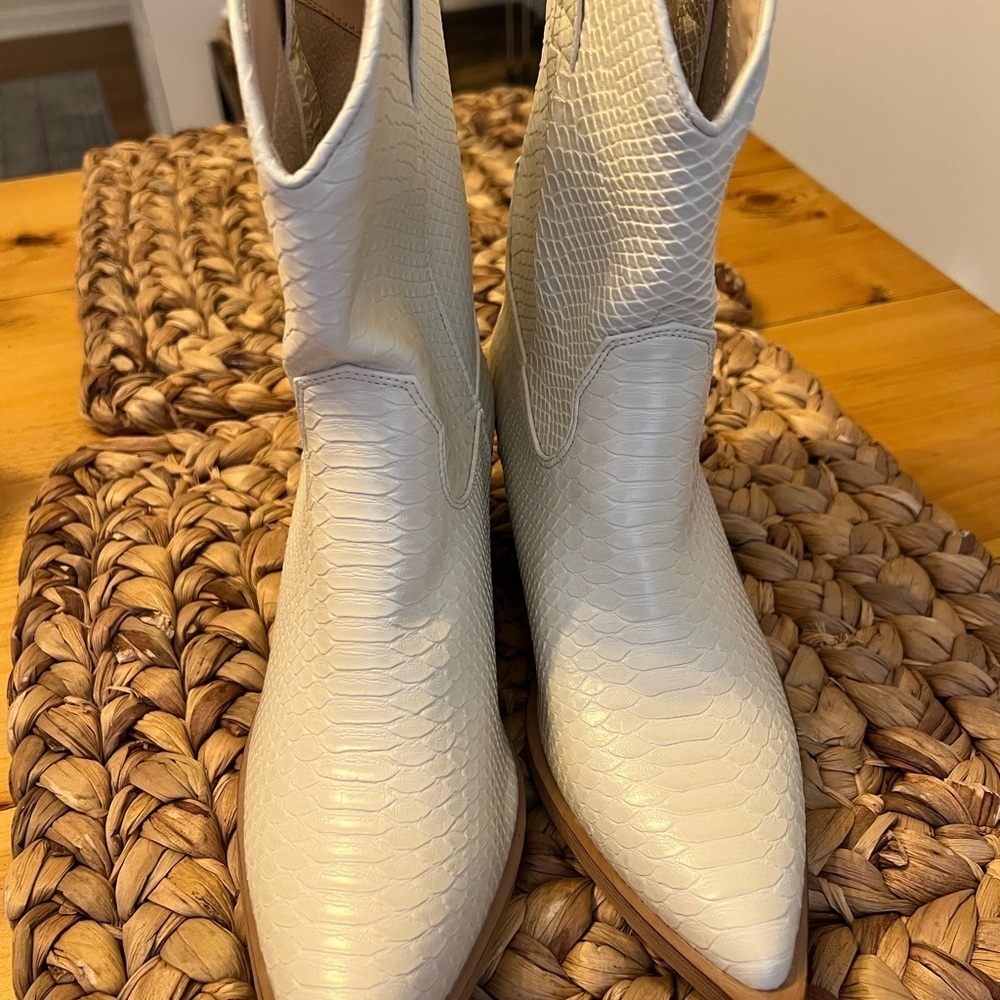Miracle Miles Mi-iM cowboy/western women’s boots 8 Karlie white/cream - Picture 2 of 5